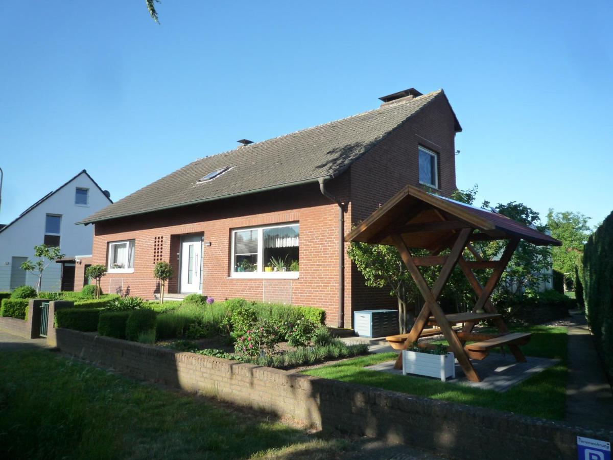 Ferienwohnung Wolf 그레벤 외부 사진